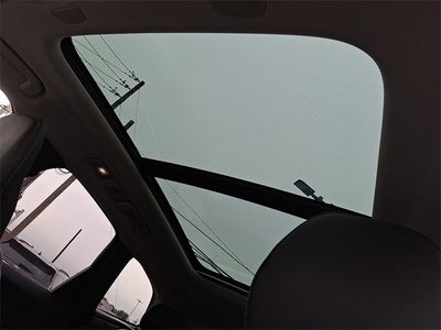 2023 Volvo XC60 Ultimate Bright Theme