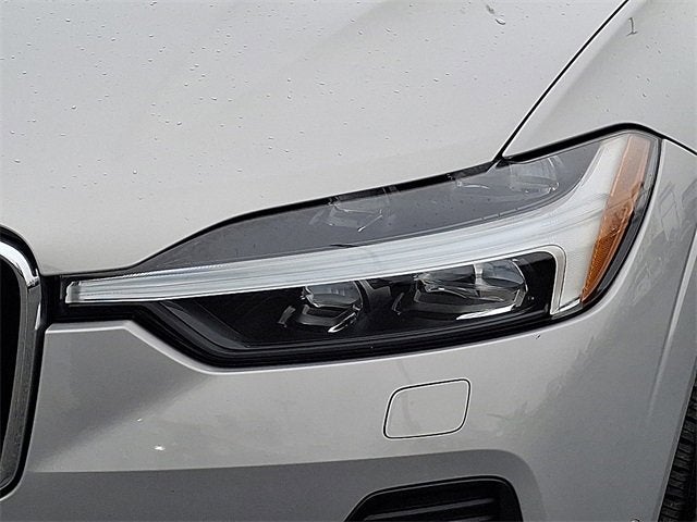 2023 Volvo XC60 Ultimate Bright Theme