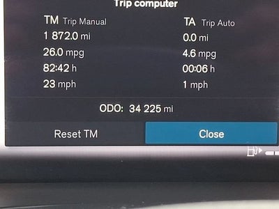 2024 Volvo XC60 Plus Dark Theme