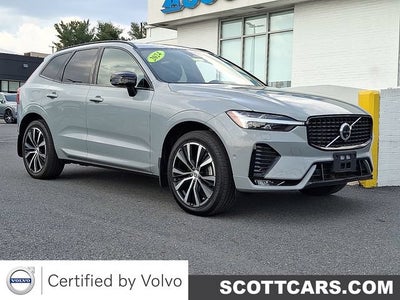 2024 Volvo XC60 Plus Dark Theme