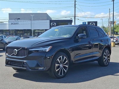 2024 Volvo XC60 Plus Dark Theme