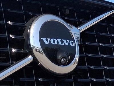 2024 Volvo XC60 Plus Dark Theme