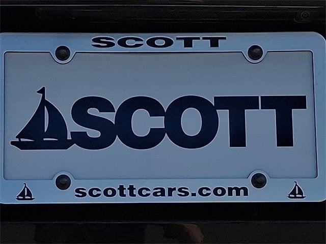 2024 Volvo XC60 Plus Dark Theme