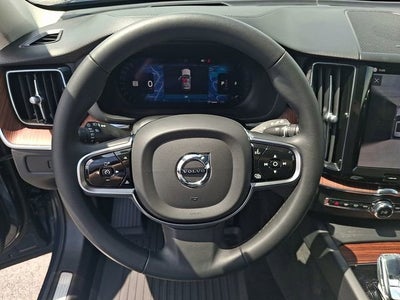 2024 Volvo XC60 Ultimate Dark Theme