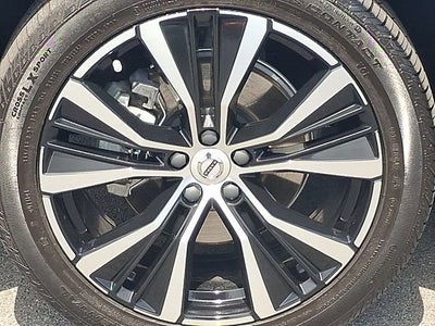 2024 Volvo XC60 Ultimate Dark Theme