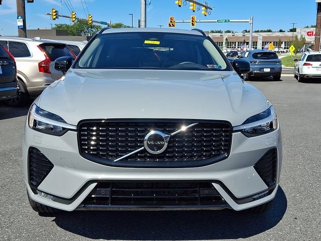 2024 Volvo XC60 Ultimate Dark Theme