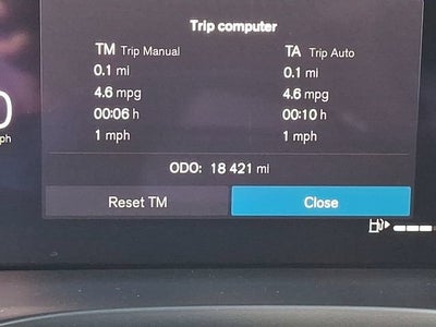 2024 Volvo XC60 Ultimate Dark Theme