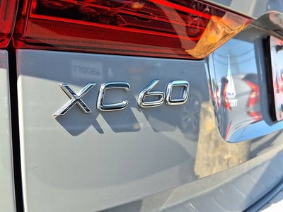 2024 Volvo XC60 Ultimate Dark Theme