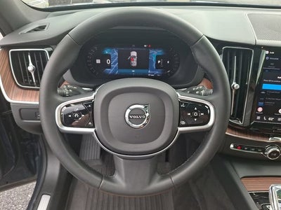 2024 Volvo XC60 Ultimate Dark Theme