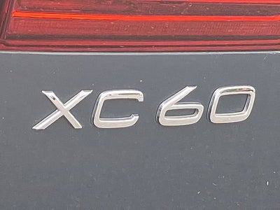 2024 Volvo XC60 Ultimate Dark Theme
