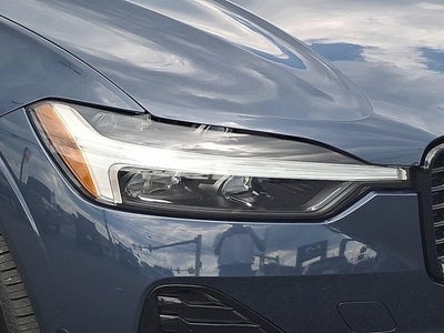 2024 Volvo XC60 Ultimate Dark Theme