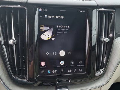 2024 Volvo XC60 Ultimate Dark Theme