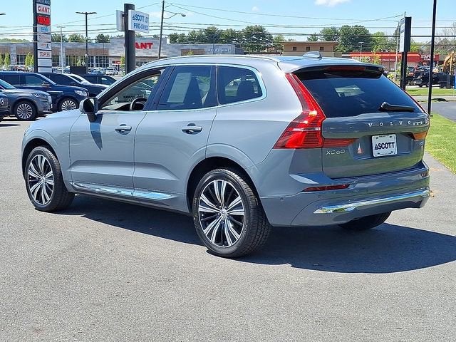 2023 Volvo XC60 Plus Bright Theme