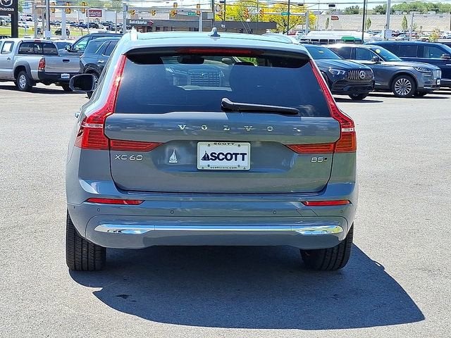 2023 Volvo XC60 Plus Bright Theme