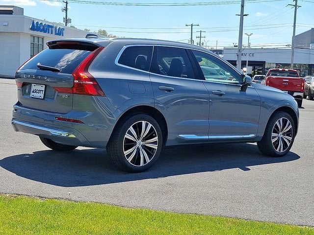 2023 Volvo XC60 Plus Bright Theme