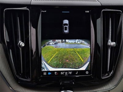 2023 Volvo XC60 Plus Bright Theme