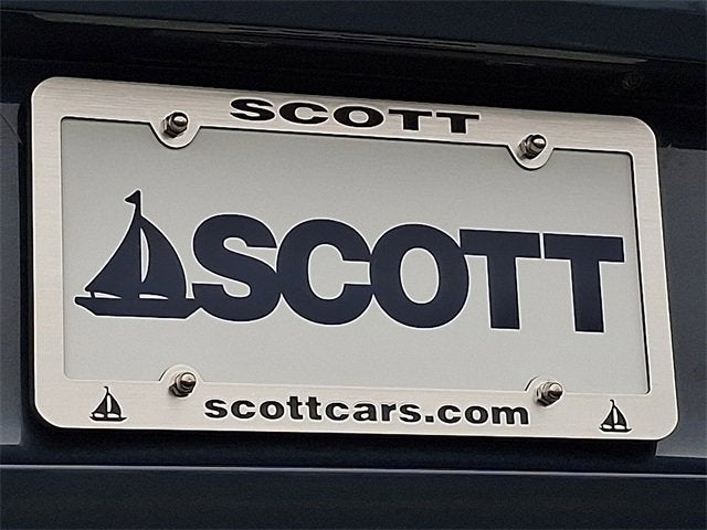 2023 Volvo XC60 Plus Bright Theme