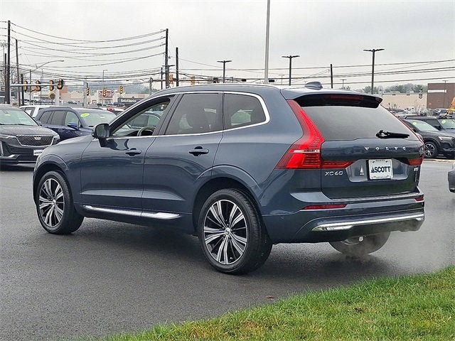 2023 Volvo XC60 Plus Bright Theme