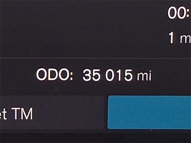 2023 Volvo XC60 Plus Bright Theme