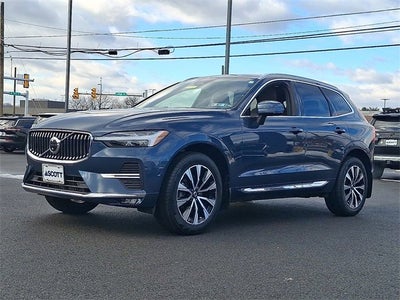2023 Volvo XC60 Plus Bright Theme