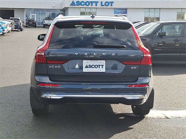 2023 Volvo XC60 Plus Bright Theme