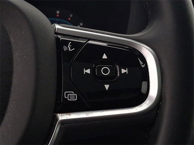 2023 Volvo XC60 Plus Bright Theme