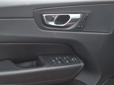 2023 Volvo XC60 Core