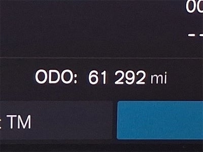 2023 Volvo XC60 Plus Dark Theme