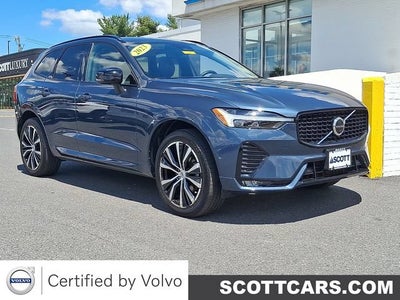 2023 Volvo XC60 Plus Dark Theme
