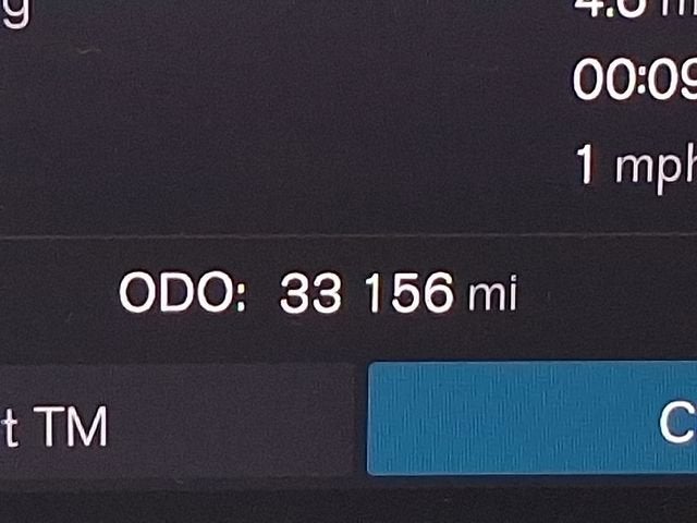 2023 Volvo XC60 Plus Dark Theme