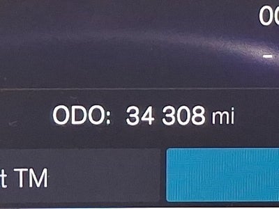 2023 Volvo XC60 Plus Dark Theme