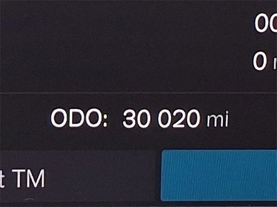 2023 Volvo XC60 Plus Dark Theme