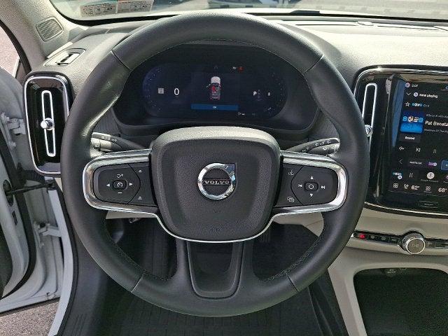 2026 Volvo XC40 Plus