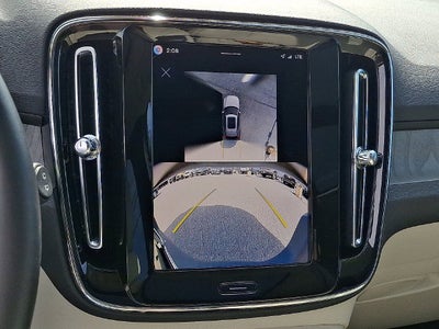 2026 Volvo XC40 Plus