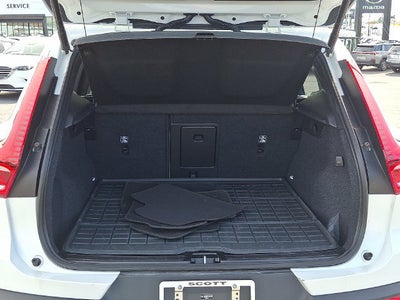 2026 Volvo XC40 Plus