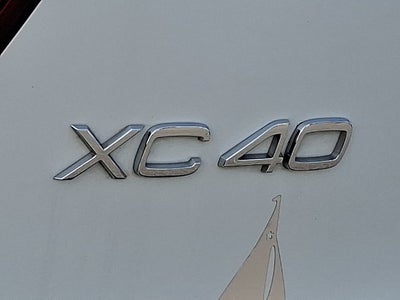 2026 Volvo XC40 Plus