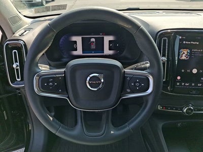 2024 Volvo XC40 Plus Bright Theme