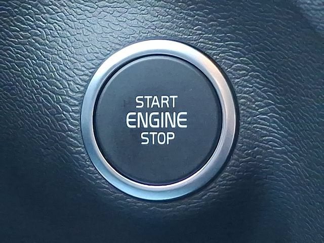 2026 Volvo XC40 Core