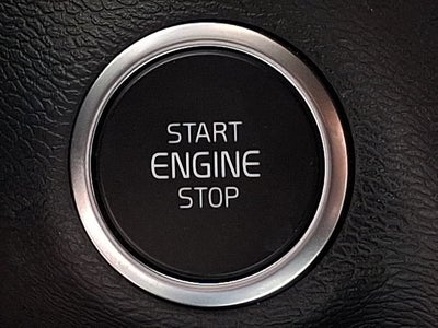 2023 Volvo XC40 Core