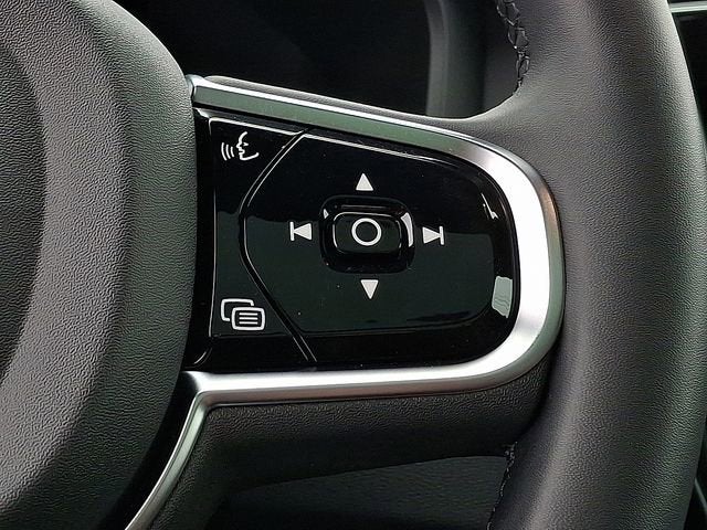 2024 Volvo V60 Cross Country Ultimate