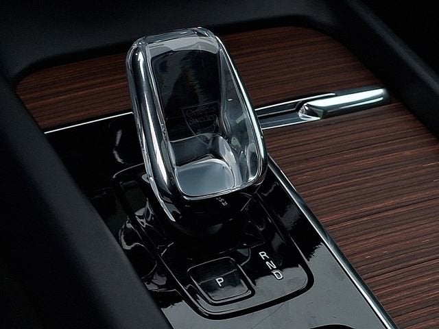 2024 Volvo V60 Cross Country Ultimate
