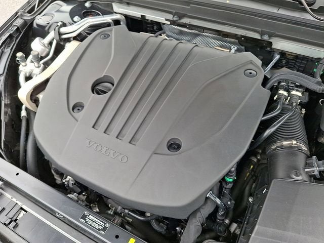 2024 Volvo V60 Cross Country Ultimate
