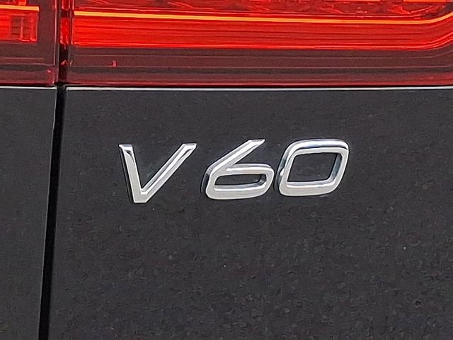 2024 Volvo V60 Cross Country Ultimate