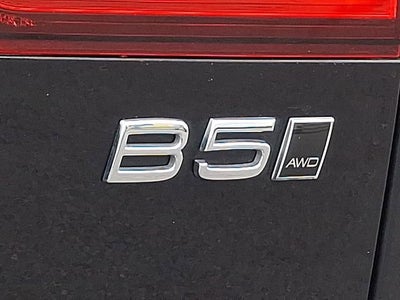 2024 Volvo V60 Cross Country Ultimate