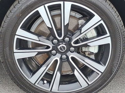 2024 Volvo V60 Cross Country Ultimate