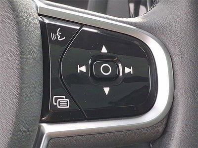 2025 Volvo V60 Cross Country Plus