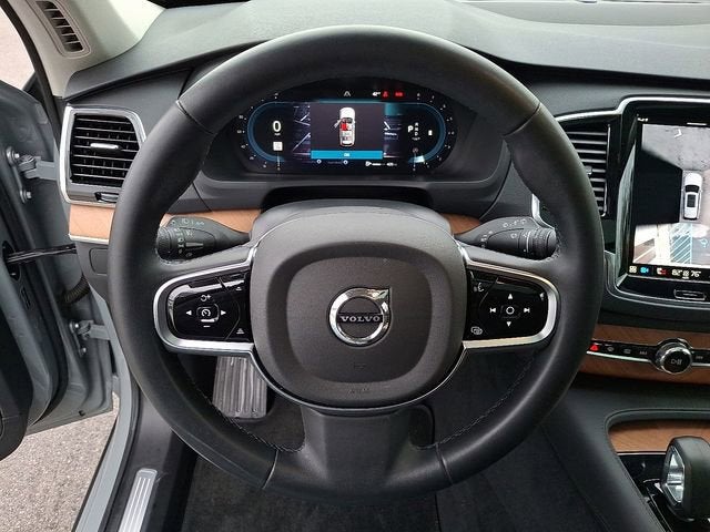 2025 Volvo XC90 Plus