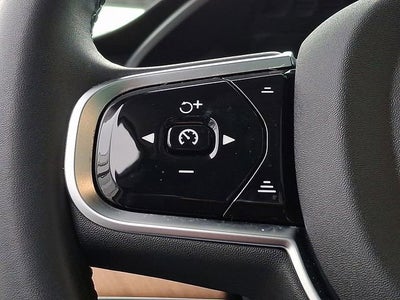 2025 Volvo XC90 Plus