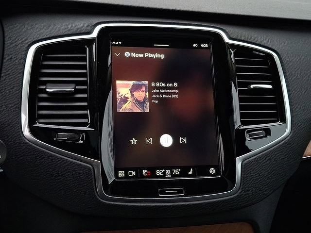 2025 Volvo XC90 Plus