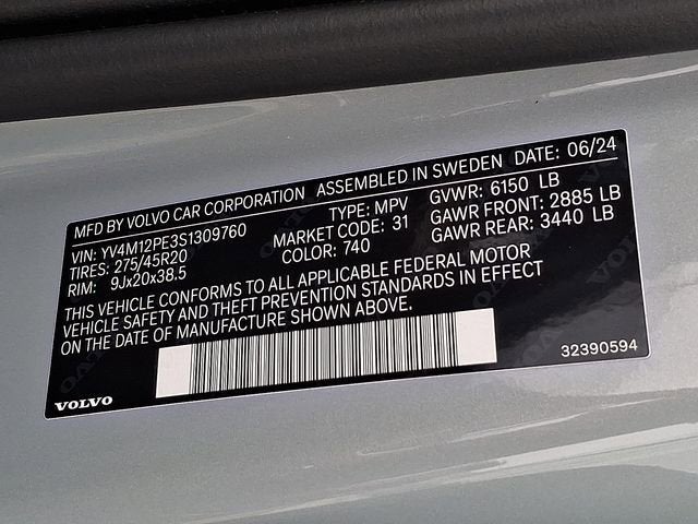 2025 Volvo XC90 Plus